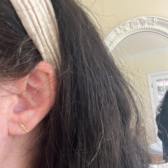 14k Gold Plated Green CZ Mini Lightning Bolt Stud - Picture 6 of 6